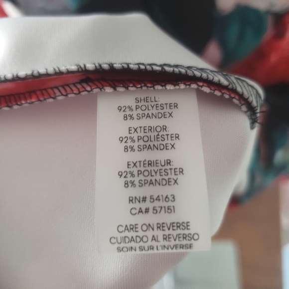 NWT Plus Calvin Klein Floral V-Neck Scuba Dress - Picture 8 of 8